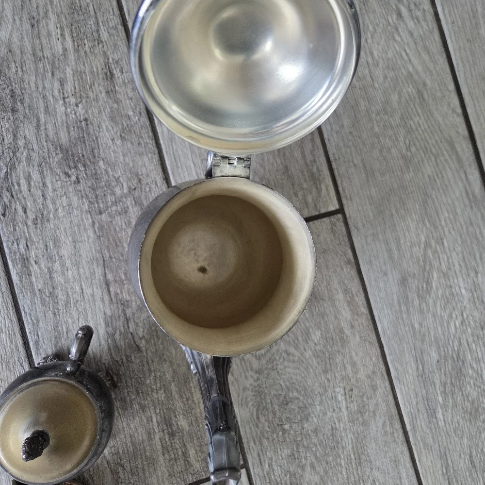 Vintage Wm Rogers Silverplate Coffee Tea Set Pot Creamer Sugar 3pc‎ Ornate